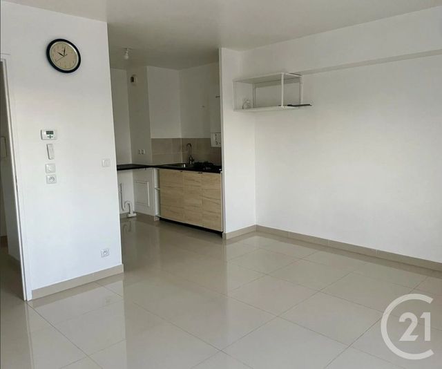 Appartement F2 à louer - 2 pièces - 42.35 m2 - EAUBONNE - 95 - ILE-DE-FRANCE - Century 21 La Demeure