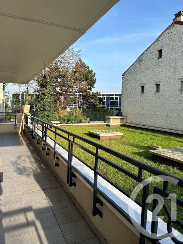 Appartement F3 à louer - 3 pièces - 59.84 m2 - SANNOIS - 95 - ILE-DE-FRANCE - Century 21 La Demeure