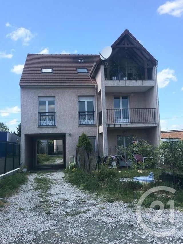 Afficher la photo en grand Appartement F3 à vendre - 3 pièces - 46.85 m2 - SANNOIS - 95 - ILE-DE-FRANCE - Century 21 La Demeure