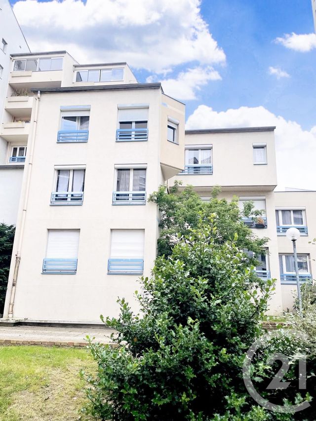 Afficher la photo en grand Appartement F3 à vendre - 4 pièces - 76.72 m2 - SANNOIS - 95 - ILE-DE-FRANCE - Century 21 La Demeure