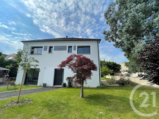 maison à vendre - 7 pièces - 170.0 m2 - ST GRATIEN - 95 - ILE-DE-FRANCE - Century 21 La Demeure maison à vendre - 7 pièces - 170.0 m2 - ST GRATIEN - 95 - ILE-DE-FRANCE - Century 21 La Demeure