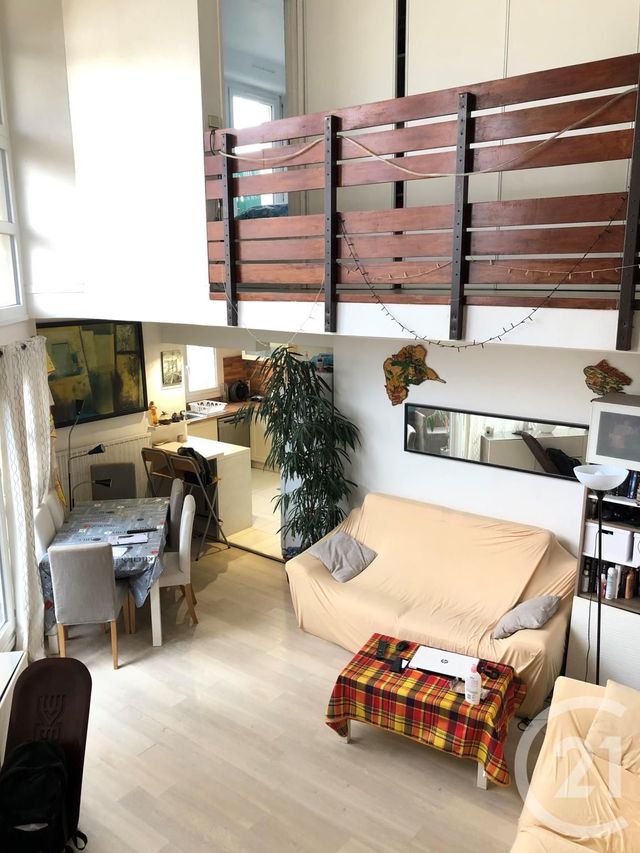 Appartement Duplex à vendre - 5 pièces - 87.71 m2 - SANNOIS - 95 - ILE-DE-FRANCE - Century 21 La Demeure Appartement Duplex à vendre - 5 pièces - 87.71 m2 - SANNOIS - 95 - ILE-DE-FRANCE - Century 21 La Demeure