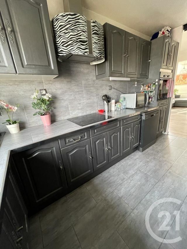 Appartement F5 à vendre - 5 pièces - 101.1 m2 - SANNOIS - 95 - ILE-DE-FRANCE - Century 21 La Demeure Appartement F5 à vendre - 5 pièces - 101.1 m2 - SANNOIS - 95 - ILE-DE-FRANCE - Century 21 La Demeure