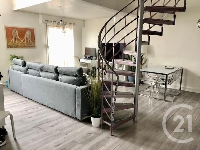 Appartement F5 à vendre - 5 pièces - 101.1 m2 - SANNOIS - 95 - ILE-DE-FRANCE - Century 21 La Demeure Appartement F5 à vendre - 5 pièces - 101.1 m2 - SANNOIS - 95 - ILE-DE-FRANCE - Century 21 La Demeure