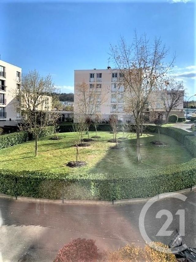 Appartement F3 à vendre - 3 pièces - 62.4 m2 - SANNOIS - 95 - ILE-DE-FRANCE - Century 21 La Demeure Appartement F3 à vendre - 3 pièces - 62.4 m2 - SANNOIS - 95 - ILE-DE-FRANCE - Century 21 La Demeure