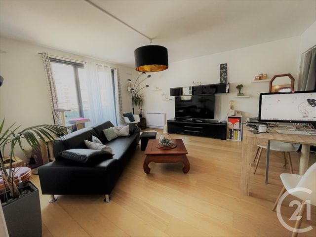 Appartement F2 à vendre - 2 pièces - 53.25 m2 - SANNOIS - 95 - ILE-DE-FRANCE - Century 21 La Demeure Appartement F2 à vendre - 2 pièces - 53.25 m2 - SANNOIS - 95 - ILE-DE-FRANCE - Century 21 La Demeure