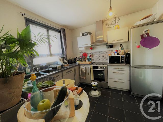 Appartement F2 à vendre - 2 pièces - 53.25 m2 - SANNOIS - 95 - ILE-DE-FRANCE - Century 21 La Demeure Appartement F2 à vendre - 2 pièces - 53.25 m2 - SANNOIS - 95 - ILE-DE-FRANCE - Century 21 La Demeure