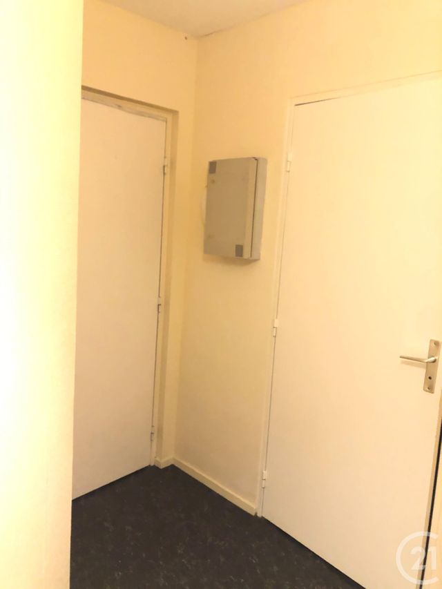 Afficher la photo en grand Appartement F1 à vendre - 1 pièce - 33.0 m2 - SANNOIS - 95 - ILE-DE-FRANCE - Century 21 La Demeure