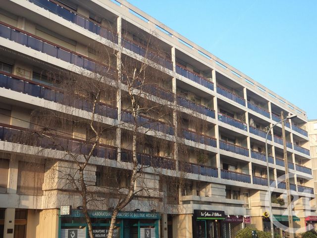 Afficher la photo en grand parking à louer - 14.0 m2 - SANNOIS - 95 - ILE-DE-FRANCE - Century 21 La Demeure