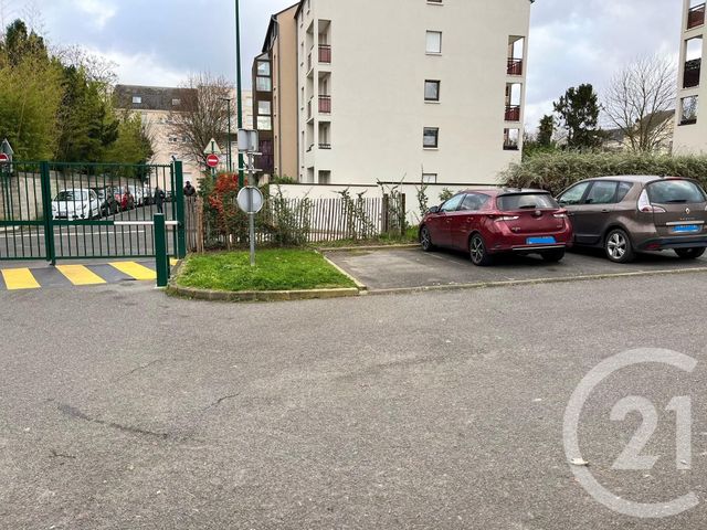 parking à louer - 12.0 m2 - SANNOIS - 95 - ILE-DE-FRANCE - Century 21 La Demeure