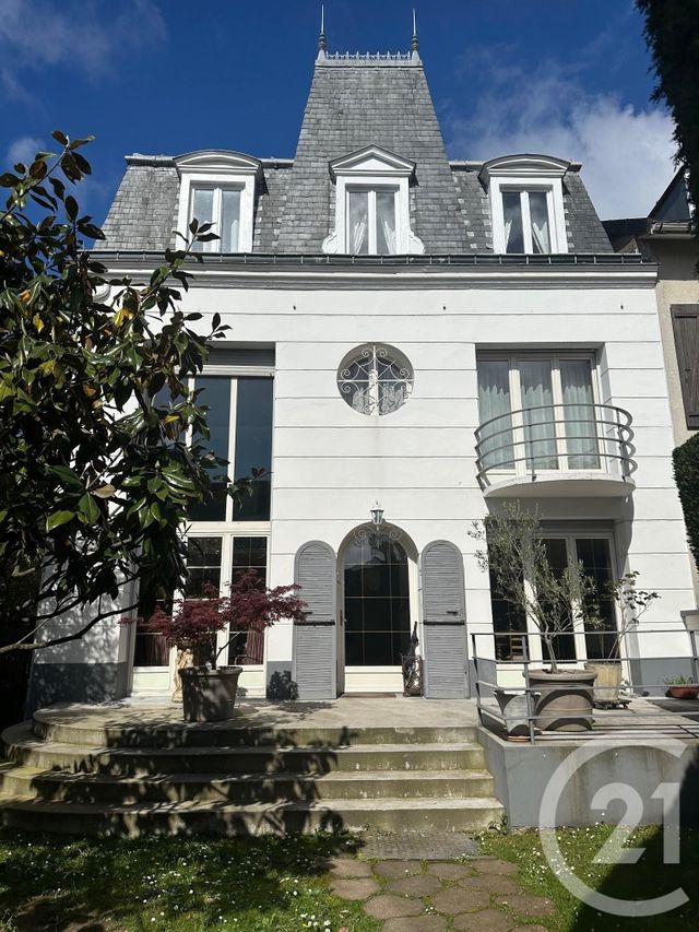maison à vendre - 6 pièces - 162.0 m2 - LE PLESSIS BOUCHARD - 95 - ILE-DE-FRANCE - Century 21 La Demeure