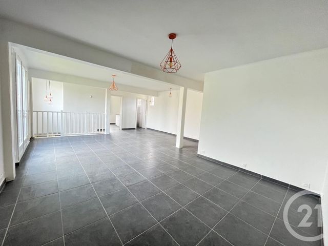 Afficher la photo en grand maison à vendre - 6 pièces - 141.0 m2 - ST GRATIEN - 95 - ILE-DE-FRANCE - Century 21 La Demeure