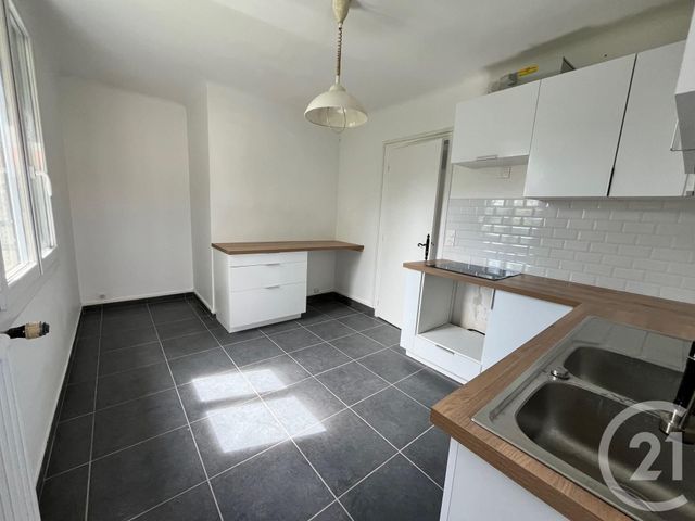 Afficher la photo en grand maison à vendre - 6 pièces - 141.0 m2 - ST GRATIEN - 95 - ILE-DE-FRANCE - Century 21 La Demeure
