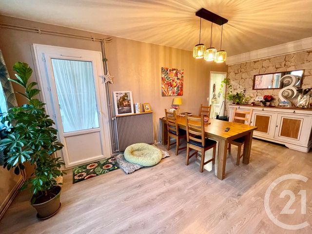 Appartement F4 à vendre - 4 pièces - 65.91 m2 - ST GRATIEN - 95 - ILE-DE-FRANCE - Century 21 La Demeure