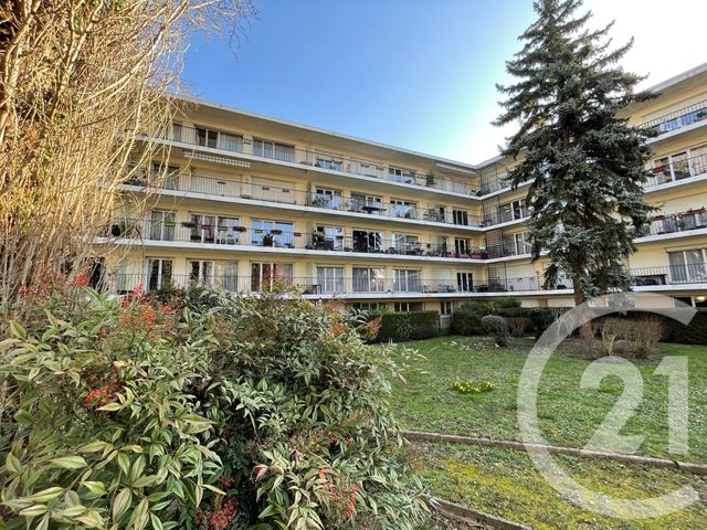 Appartement F4 à vendre - 4 pièces - 86.74 m2 - ST GRATIEN - 95 - ILE-DE-FRANCE - Century 21 La Demeure