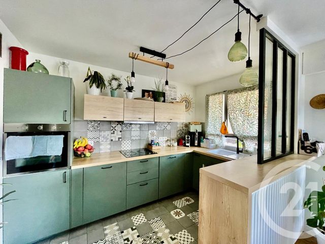 Afficher la photo en grand Appartement F4 à vendre - 4 pièces - 74.09 m2 - SANNOIS - 95 - ILE-DE-FRANCE - Century 21 La Demeure