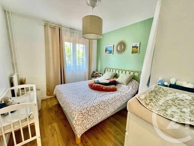 Afficher la photo en grand Appartement F4 à vendre - 4 pièces - 74.09 m2 - SANNOIS - 95 - ILE-DE-FRANCE - Century 21 La Demeure