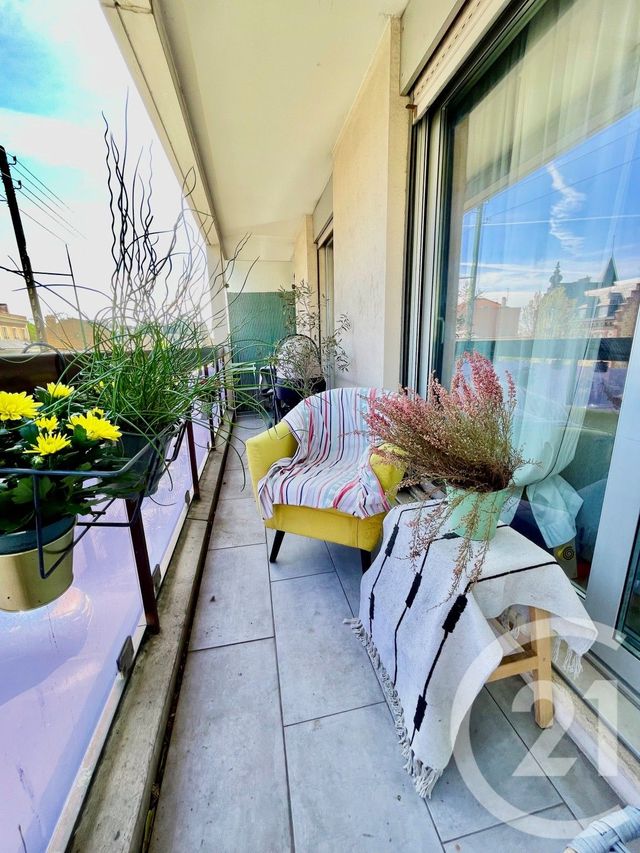 Afficher la photo en grand Appartement F4 à vendre - 4 pièces - 74.09 m2 - SANNOIS - 95 - ILE-DE-FRANCE - Century 21 La Demeure