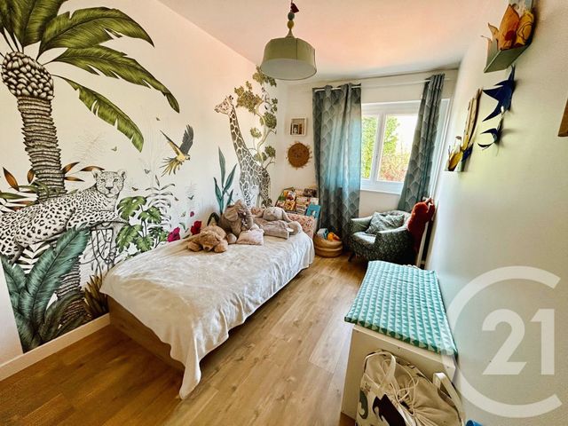 Afficher la photo en grand Appartement F4 à vendre - 4 pièces - 74.09 m2 - SANNOIS - 95 - ILE-DE-FRANCE - Century 21 La Demeure