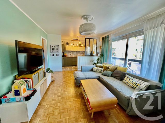 Afficher la photo en grand Appartement F4 à vendre - 4 pièces - 74.09 m2 - SANNOIS - 95 - ILE-DE-FRANCE - Century 21 La Demeure