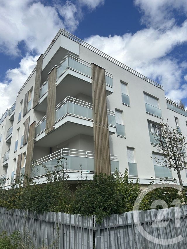 Appartement F1 à louer - 1 pièce - 26.3 m2 - SANNOIS - 95 - ILE-DE-FRANCE - Century 21 La Demeure