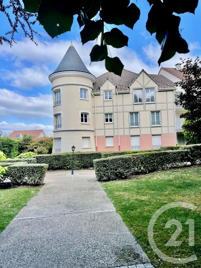 parking - ST GRATIEN - 95