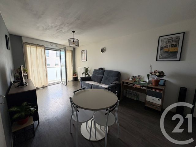 Appartement F2 à vendre - 2 pièces - 43.34 m2 - SANNOIS - 95 - ILE-DE-FRANCE - Century 21 La Demeure