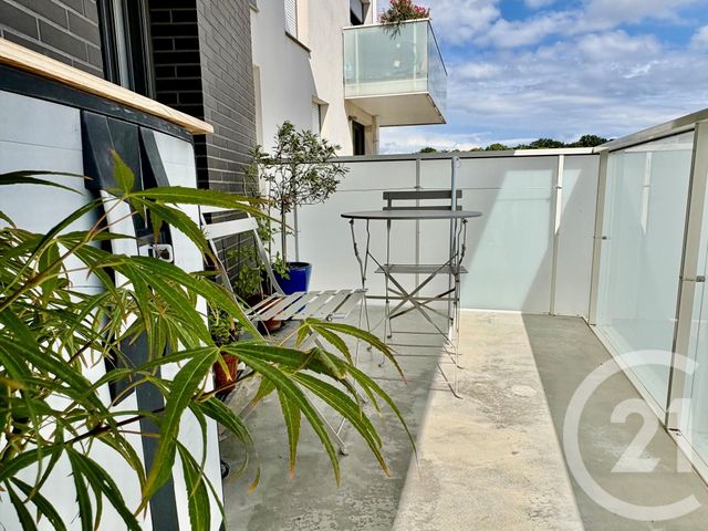 Appartement F2 à vendre - 2 pièces - 43.34 m2 - SANNOIS - 95 - ILE-DE-FRANCE - Century 21 La Demeure