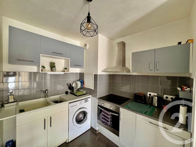 Appartement F2 à vendre - 2 pièces - 43.34 m2 - SANNOIS - 95 - ILE-DE-FRANCE - Century 21 La Demeure