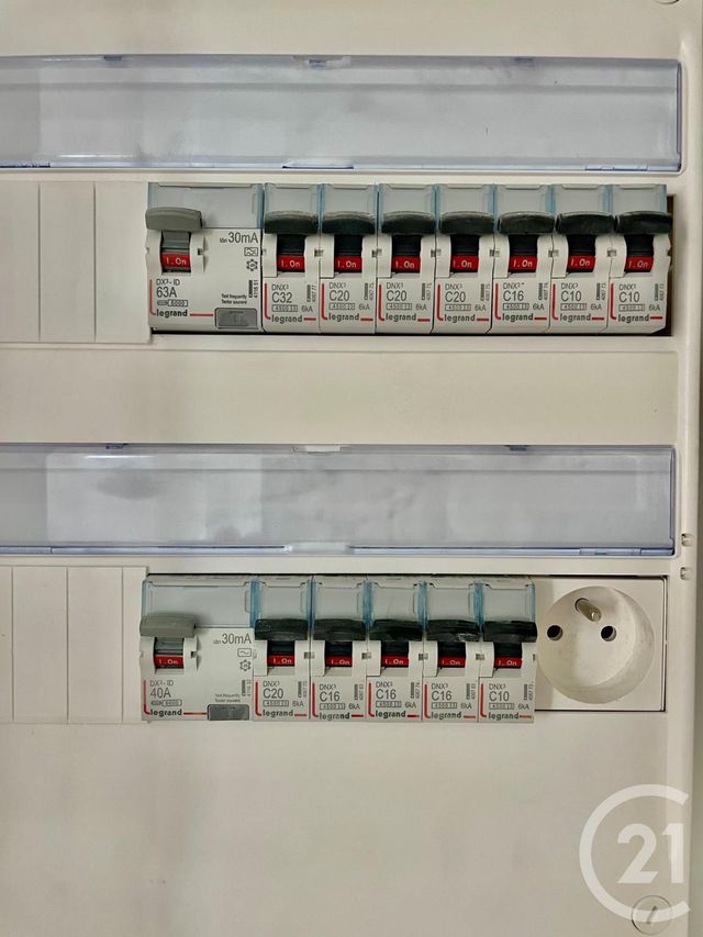 Appartement F3 à vendre - 3 pièces - 46.68 m2 - SANNOIS - 95 - ILE-DE-FRANCE - Century 21 La Demeure