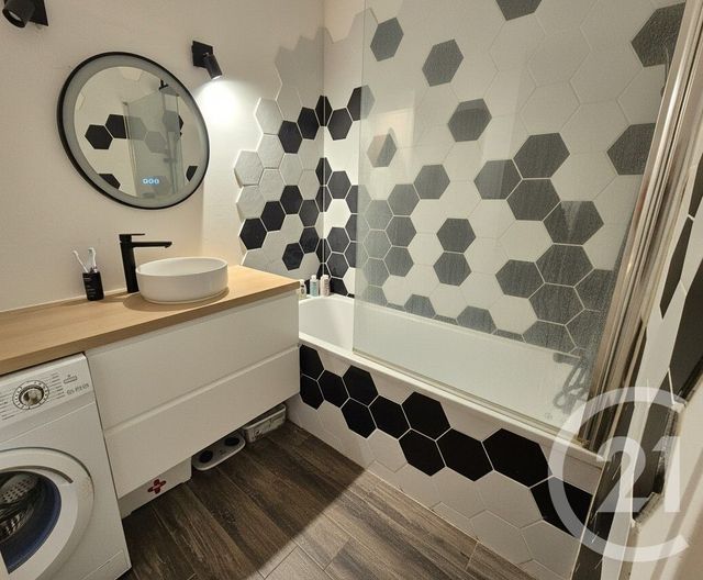 Appartement F3 à vendre - 3 pièces - 60.0 m2 - SANNOIS - 95 - ILE-DE-FRANCE - Century 21 La Demeure
