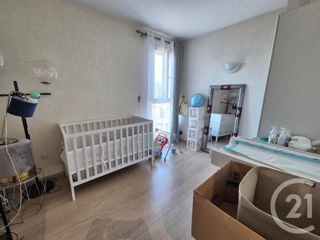 Appartement F4 à vendre - 4 pièces - 82.87 m2 - SANNOIS - 95 - ILE-DE-FRANCE - Century 21 La Demeure