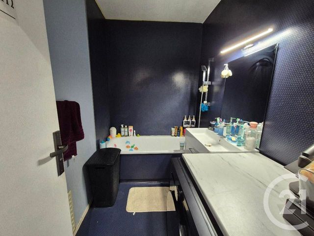 Appartement F4 à vendre - 4 pièces - 82.87 m2 - SANNOIS - 95 - ILE-DE-FRANCE - Century 21 La Demeure