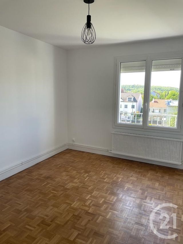 Appartement F2 à louer - 2 pièces - 56.2 m2 - SANNOIS - 95 - ILE-DE-FRANCE - Century 21 La Demeure