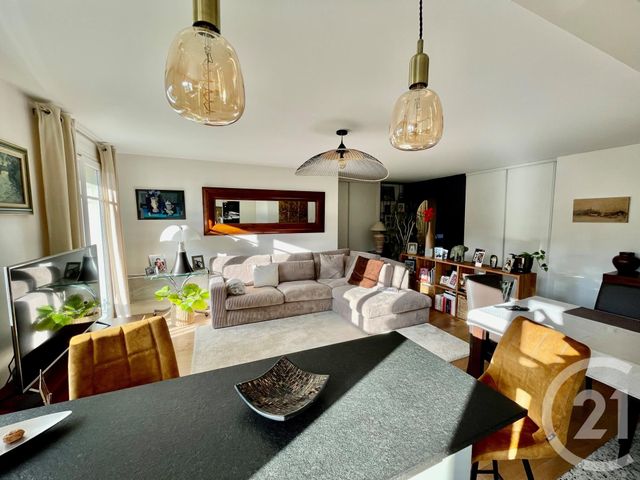 Appartement F4 à vendre - 4 pièces - 84.1 m2 - SANNOIS - 95 - ILE-DE-FRANCE - Century 21 La Demeure