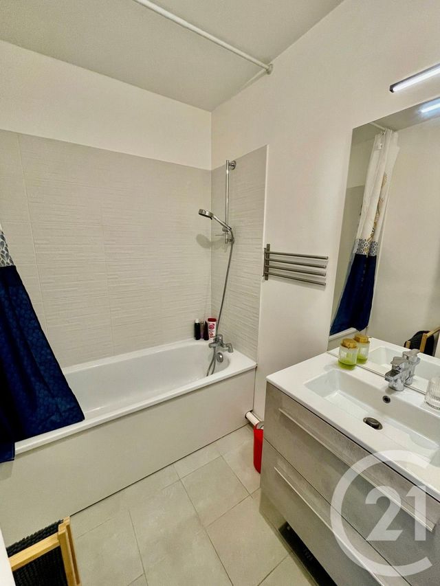 Appartement F4 à vendre - 4 pièces - 86.0 m2 - SANNOIS - 95 - ILE-DE-FRANCE - Century 21 La Demeure