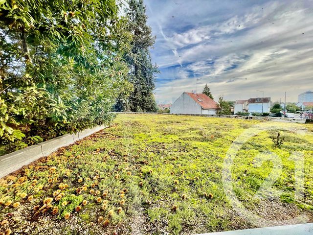 Appartement T4 à vendre - 5 pièces - 93.08 m2 - ST GRATIEN - 95 - ILE-DE-FRANCE - Century 21 La Demeure