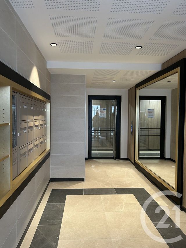 Appartement F2 à louer - 2 pièces - 43.0 m2 - SANNOIS - 95 - ILE-DE-FRANCE - Century 21 La Demeure