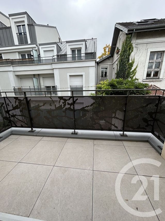 Appartement F2 à louer - 2 pièces - 43.0 m2 - SANNOIS - 95 - ILE-DE-FRANCE - Century 21 La Demeure