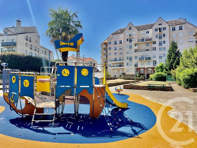 Appartement F4 à vendre - 4 pièces - 83.04 m2 - SANNOIS - 95 - ILE-DE-FRANCE - Century 21 La Demeure