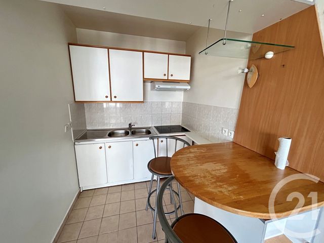 Appartement F2 à vendre - 2 pièces - 46.75 m2 - SANNOIS - 95 - ILE-DE-FRANCE - Century 21 La Demeure