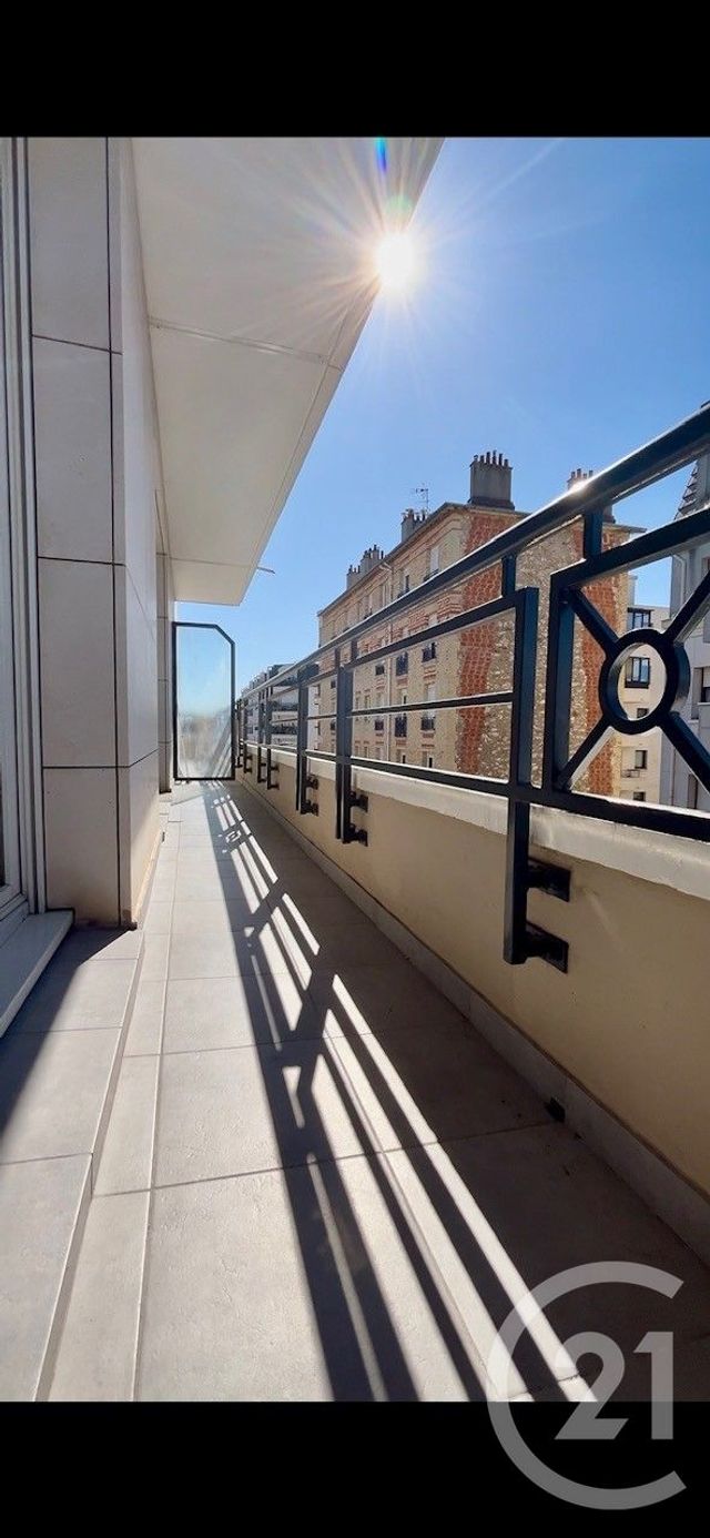 Appartement F2 à vendre - 2 pièces - 46.75 m2 - SANNOIS - 95 - ILE-DE-FRANCE - Century 21 La Demeure