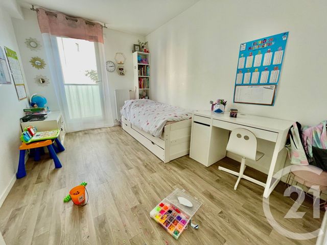 Appartement F3 à vendre - 3 pièces - 60.0 m2 - SANNOIS - 95 - ILE-DE-FRANCE - Century 21 La Demeure