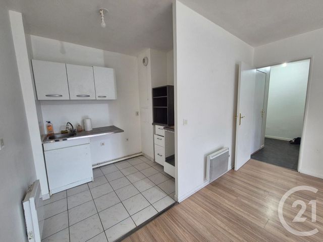 Appartement F2 à vendre - 2 pièces - 42.62 m2 - SANNOIS - 95 - ILE-DE-FRANCE - Century 21 La Demeure