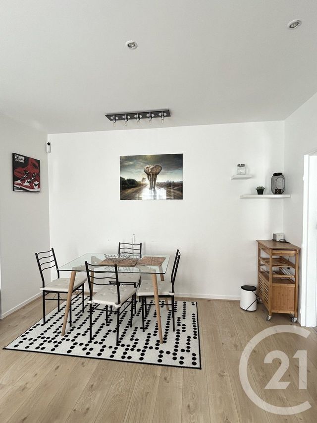 Appartement F3 à louer - 3 pièces - 63.0 m2 - SANNOIS - 95 - ILE-DE-FRANCE - Century 21 La Demeure