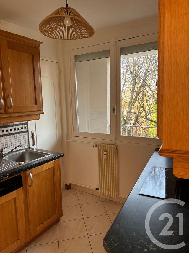 Appartement F3 à louer - 3 pièces - 54.01 m2 - EAUBONNE - 95 - ILE-DE-FRANCE - Century 21 La Demeure