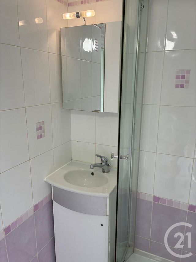 Appartement F3 à louer - 3 pièces - 54.01 m2 - EAUBONNE - 95 - ILE-DE-FRANCE - Century 21 La Demeure