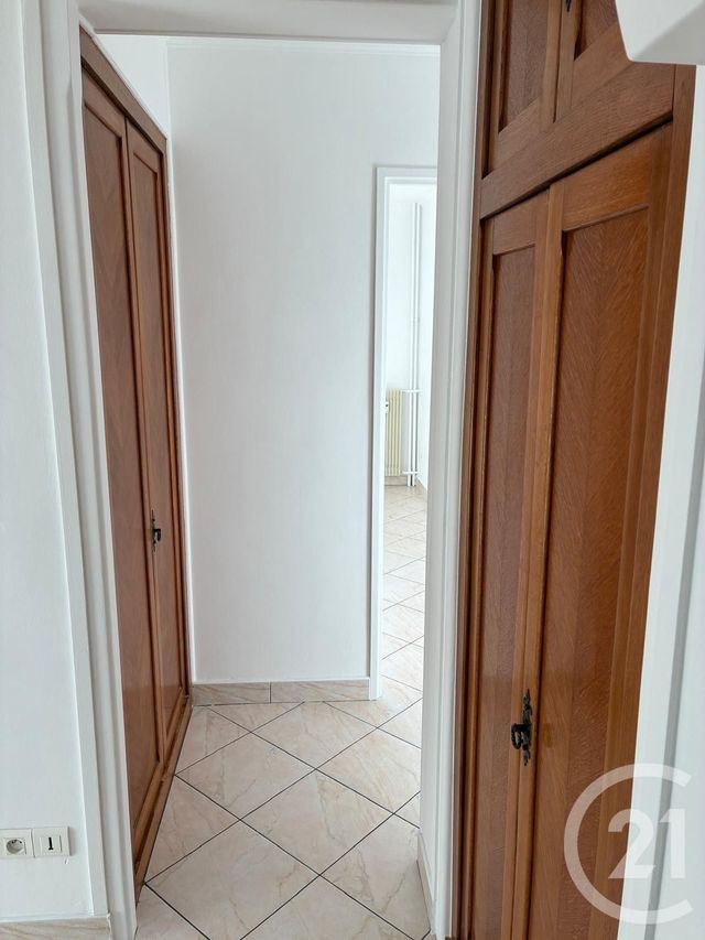Appartement F3 à louer - 3 pièces - 54.01 m2 - EAUBONNE - 95 - ILE-DE-FRANCE - Century 21 La Demeure