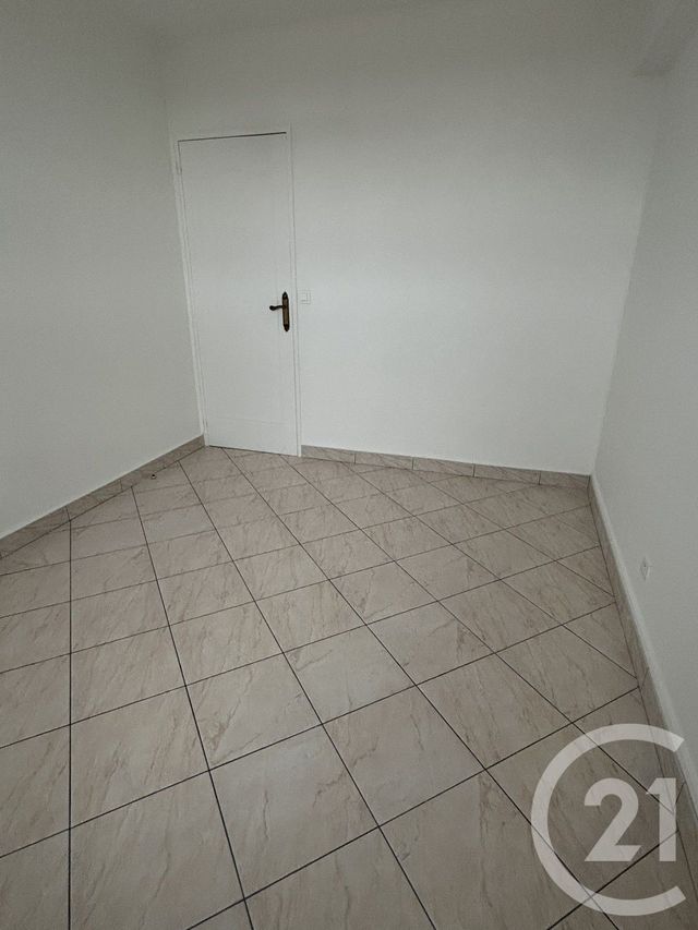 Appartement F3 à louer - 3 pièces - 54.01 m2 - EAUBONNE - 95 - ILE-DE-FRANCE - Century 21 La Demeure