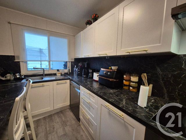 Appartement F4 à vendre - 4 pièces - 77.37 m2 - SANNOIS - 95 - ILE-DE-FRANCE - Century 21 La Demeure